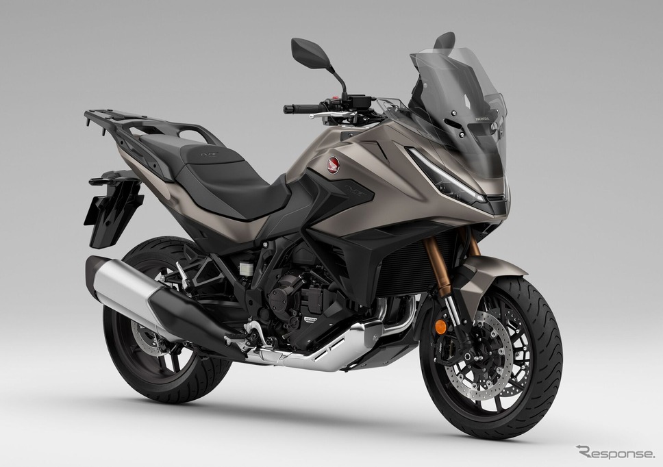 ホンダ NT1100 改良モデル《写真提供 ホンダ》