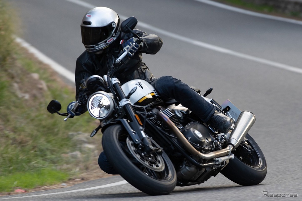 トライアンフ スピードツイン1200《写真提供 トライアンフモーターサイクル》