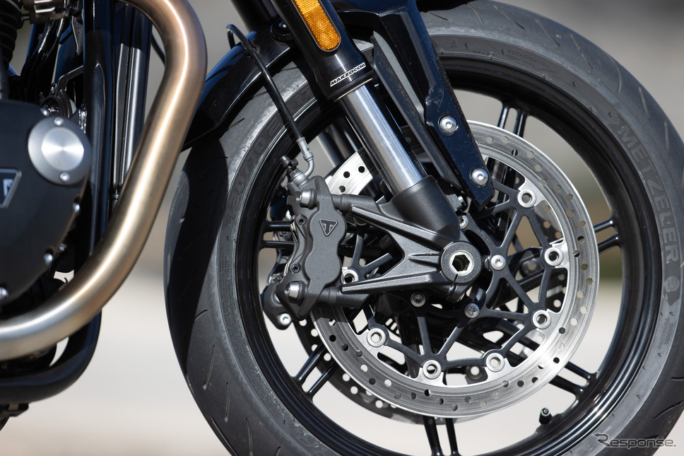 トライアンフ スピードツイン1200《写真提供 トライアンフモーターサイクル》