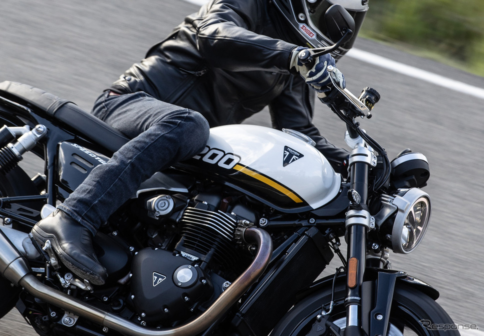 トライアンフ スピードツイン1200《写真提供 トライアンフモーターサイクル》