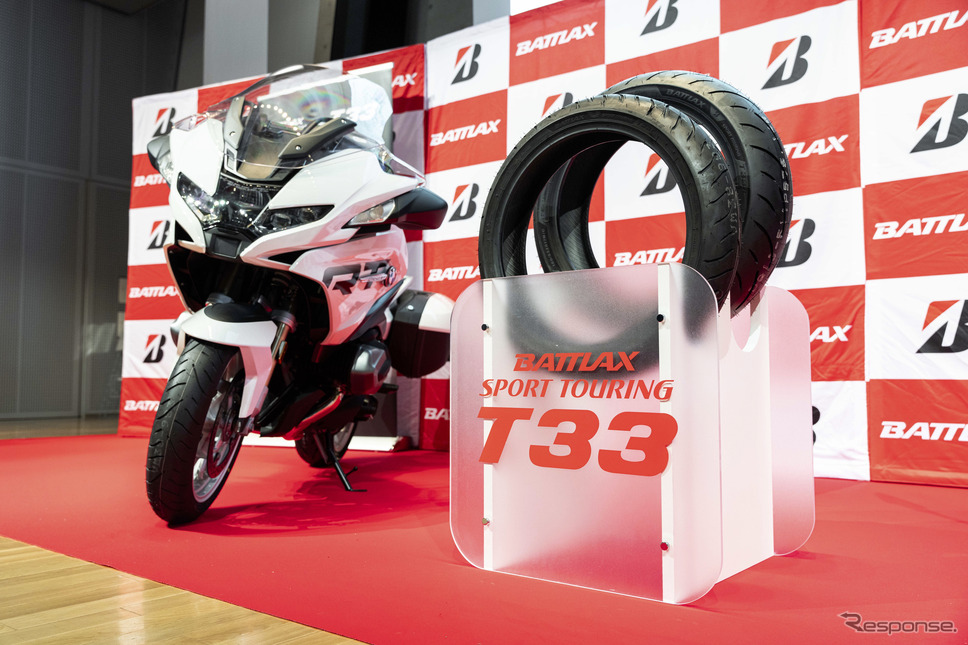 ブリヂストン「BATTLAX SPORT TOURING T33」《写真撮影 望月勇輝》