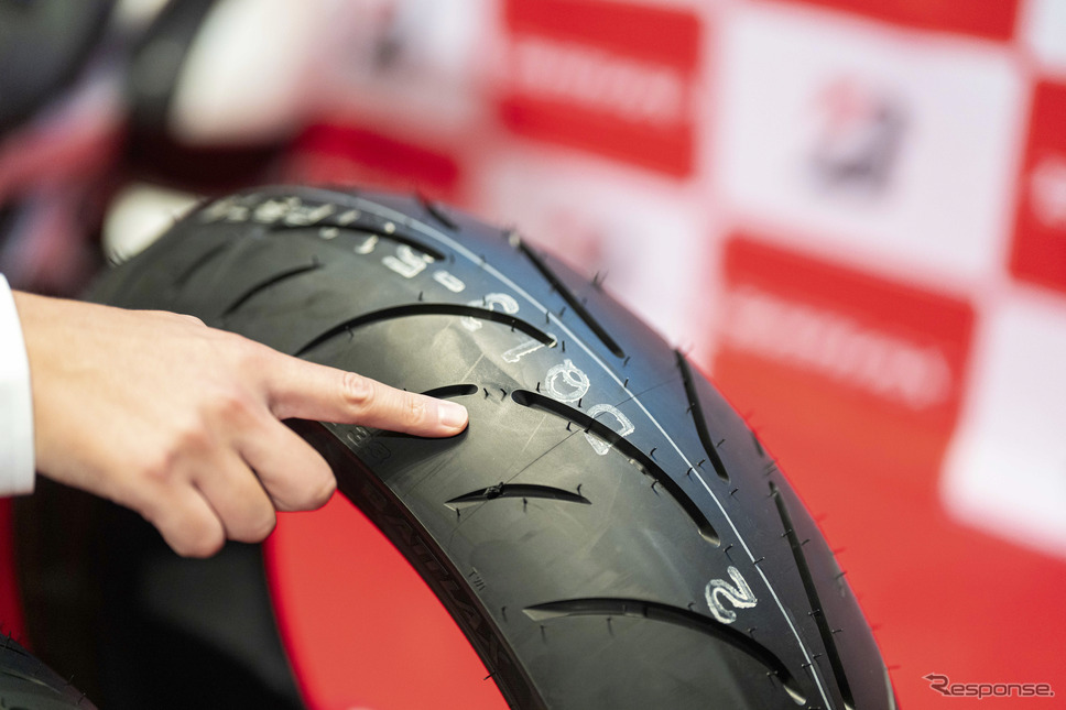 ブリヂストン「BATTLAX SPORT TOURING T33」《写真撮影 望月勇輝》
