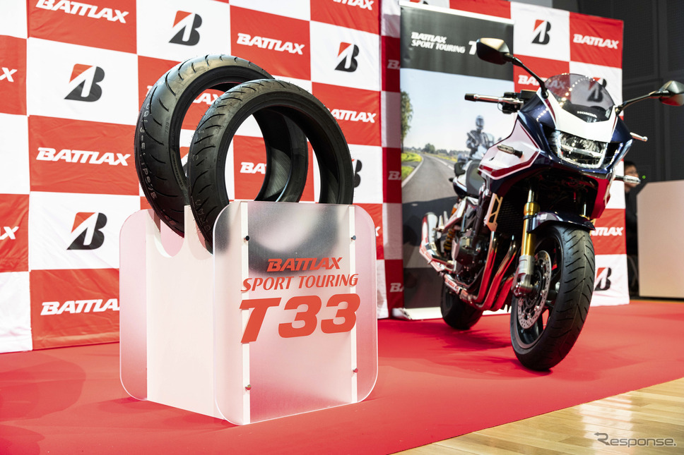 ブリヂストン「BATTLAX SPORT TOURING T33」《写真撮影 望月勇輝》