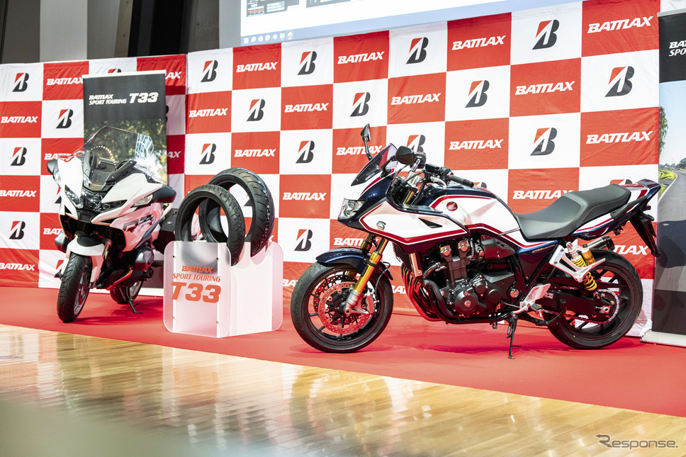 ブリヂストン「BATTLAX SPORT TOURING T33」《写真撮影 望月勇輝》