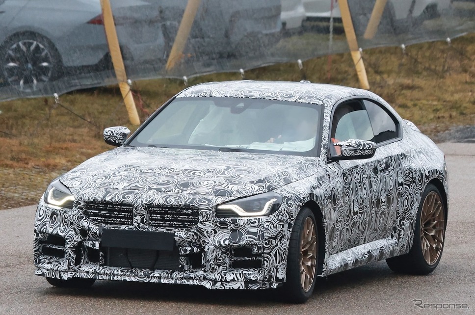 BMW M2 CS 新型のプロトタイプ《APOLLO NEWS SERVICE》