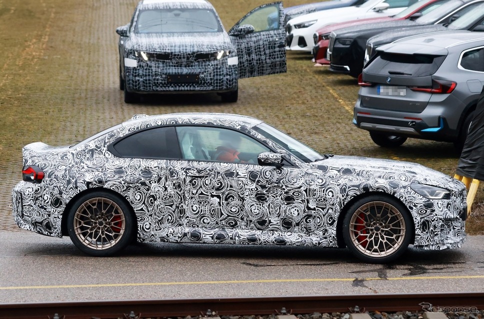 BMW M2 CS 新型のプロトタイプ《APOLLO NEWS SERVICE》
