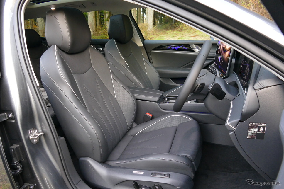 VW パサート eHybrid Elegance《写真撮影 島崎七生人》