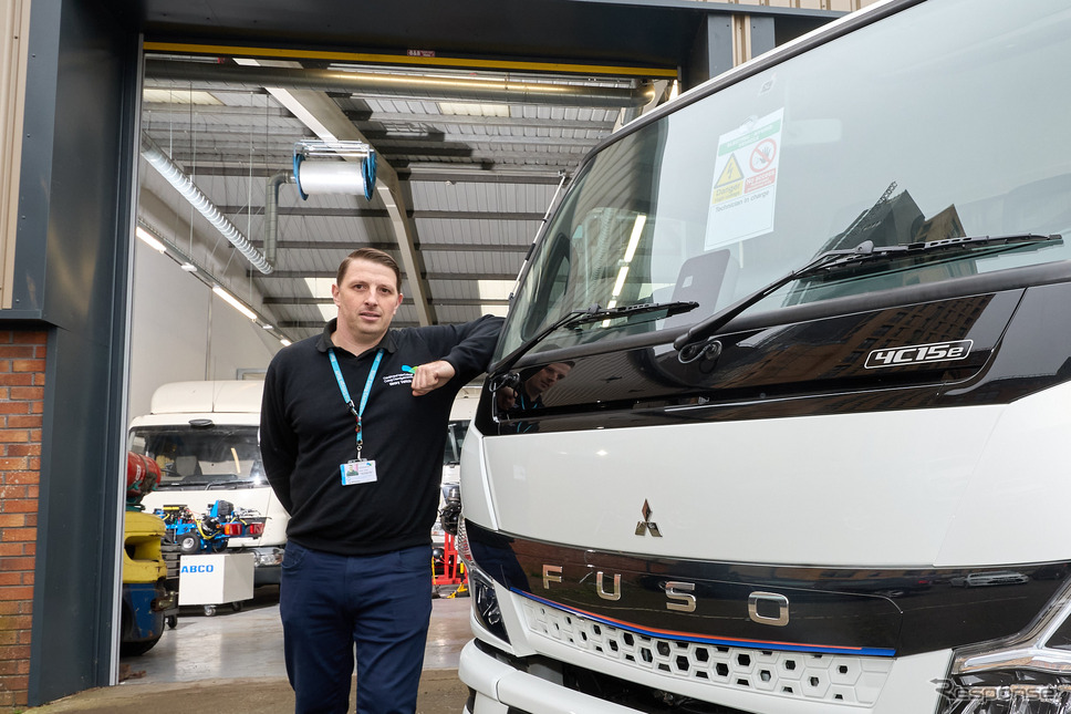 英国のカーディフ・アンド・ベール・カレッジが三菱ふそうの電気トラック 『eCanter』新型を導入《photo by FUSO Trucks》
