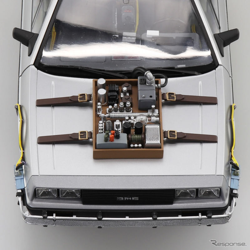 アオシマ『1/24 バック・トゥ・ザ・フューチャー PartIII タイムマシン』《写真提供 青島文化教材社》(c)Universal City Studios LLC and Amblin Entertainment, Inc. All Rights Reserved.