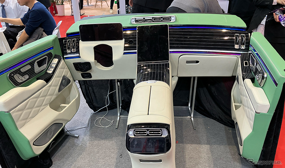 旧車の「内装アップグレード」製品のサンプル《写真撮影 金武あずみ(JC Resonance)》