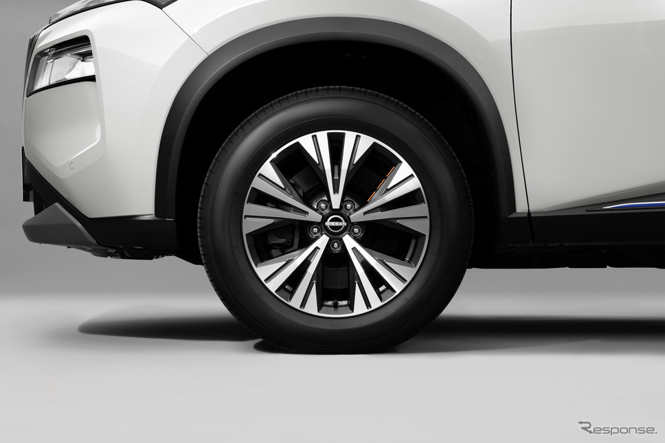 日産 エクストレイルの「ビームスエディション」《写真提供 日産自動車》