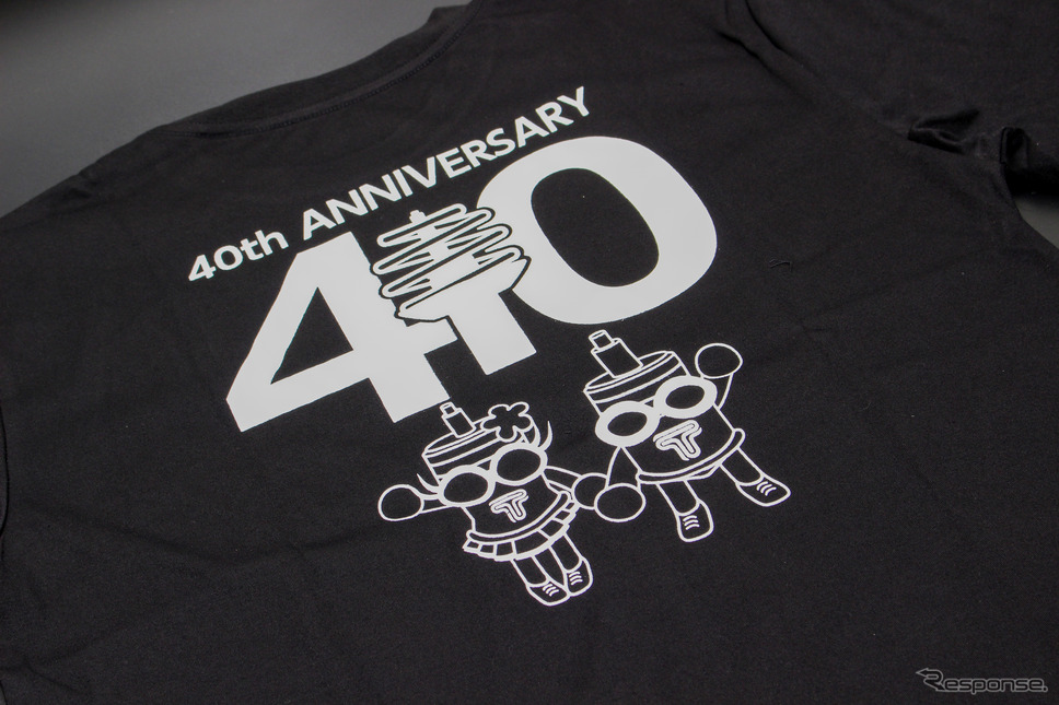 テイン40周年Tシャツ《写真提供 テイン》
