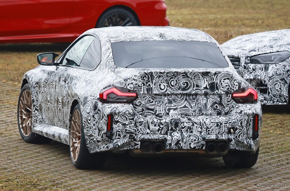 BMW M2 CS 新型のプロトタイプ《APOLLO NEWS SERVICE》
