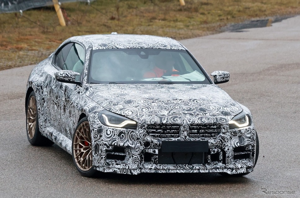 BMW M2 CS 新型のプロトタイプ《APOLLO NEWS SERVICE》