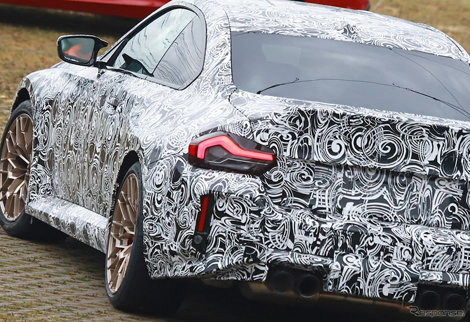 BMW M2 CS 新型のプロトタイプ《APOLLO NEWS SERVICE》