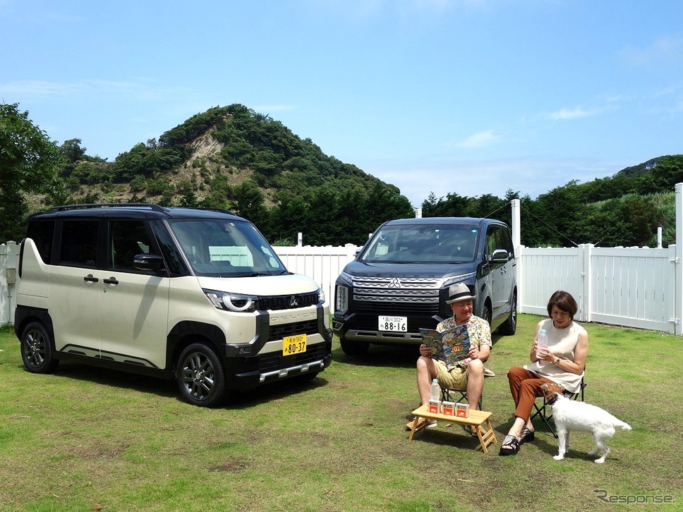 三菱 デリカミニ(左)、三菱 デリカD:5(右)《写真撮影 青山尚暉》