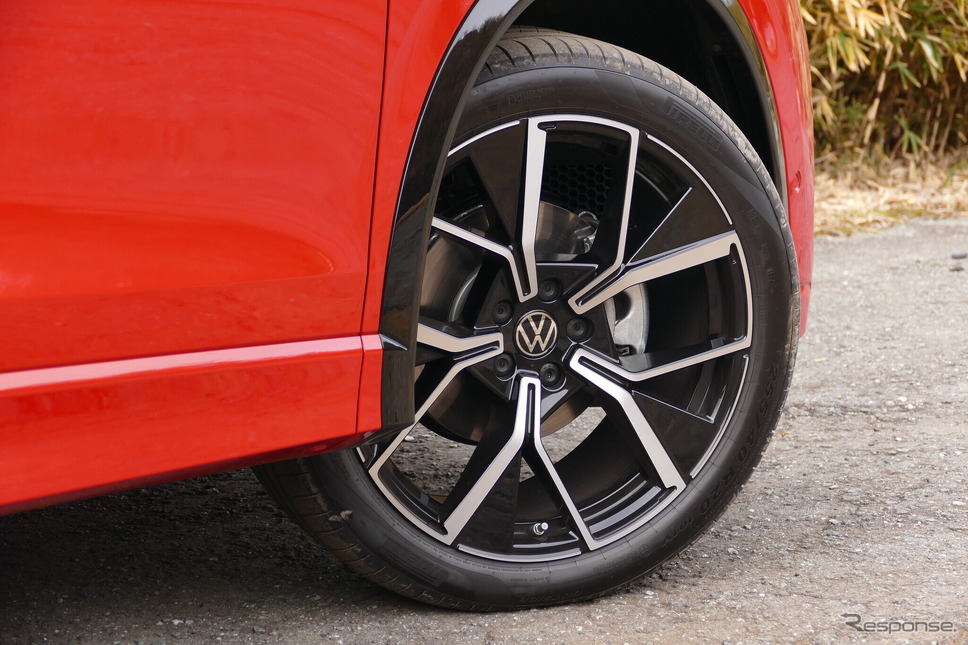 VW ティグアン eTSI R-Line《写真撮影 島崎七生人》