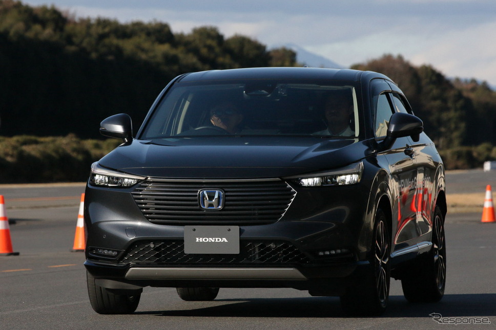 ホンダの次世代小型e:HEVシステムを搭載したヴェゼルベースの試作車《写真提供 本田技研工業》