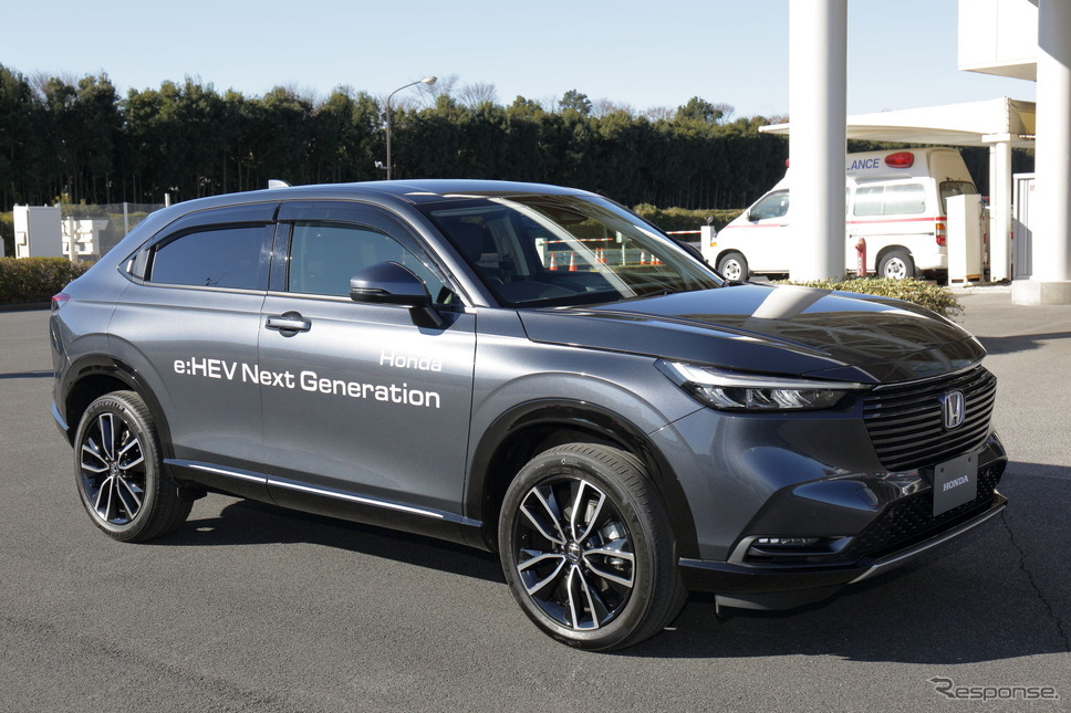 ホンダの次世代小型e:HEVシステムを搭載したヴェゼルベースの試作車《写真提供 本田技研工業》