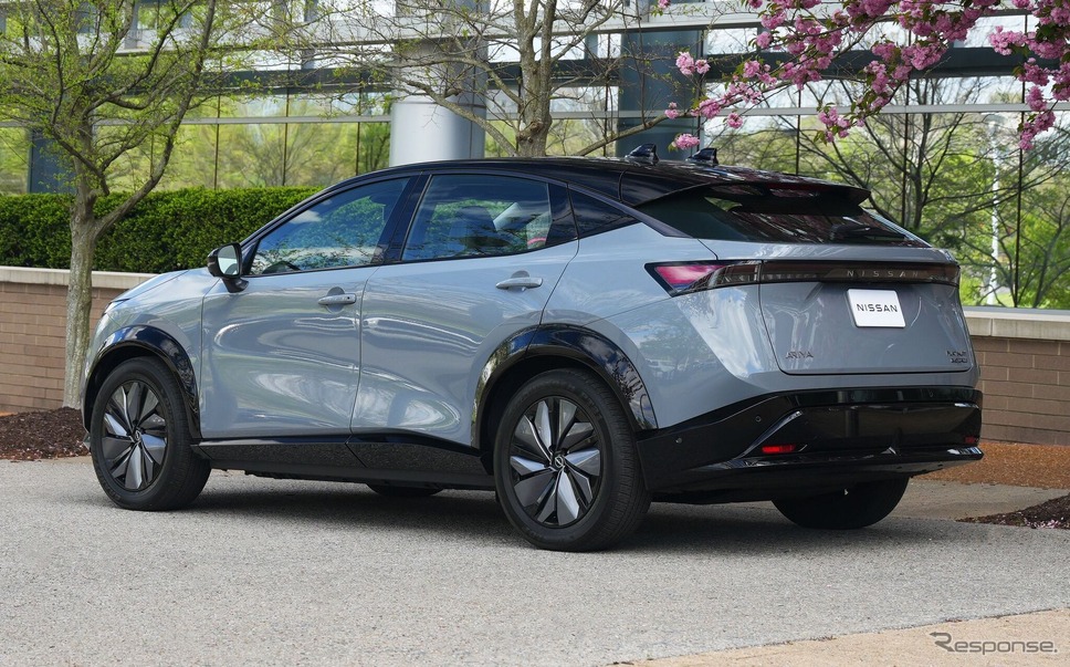 日産『アリア』の2025年モデル(米国仕様)《photo by Nissan》
