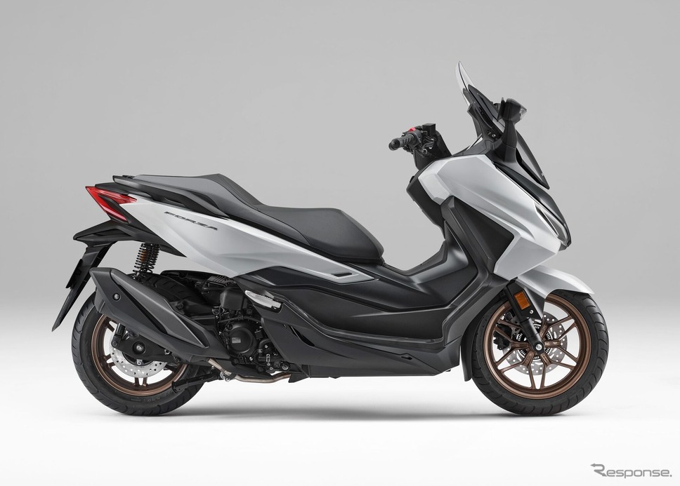 ホンダ フォルツァ 一部改良モデル《写真提供 ホンダ》