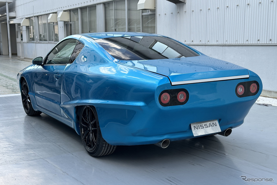 「NEO SKYLINE」 (日産京都自動車大学校)《写真提供 日産自動車》