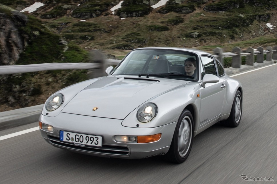 ポルシェ 911(993)《photo by Porsche》