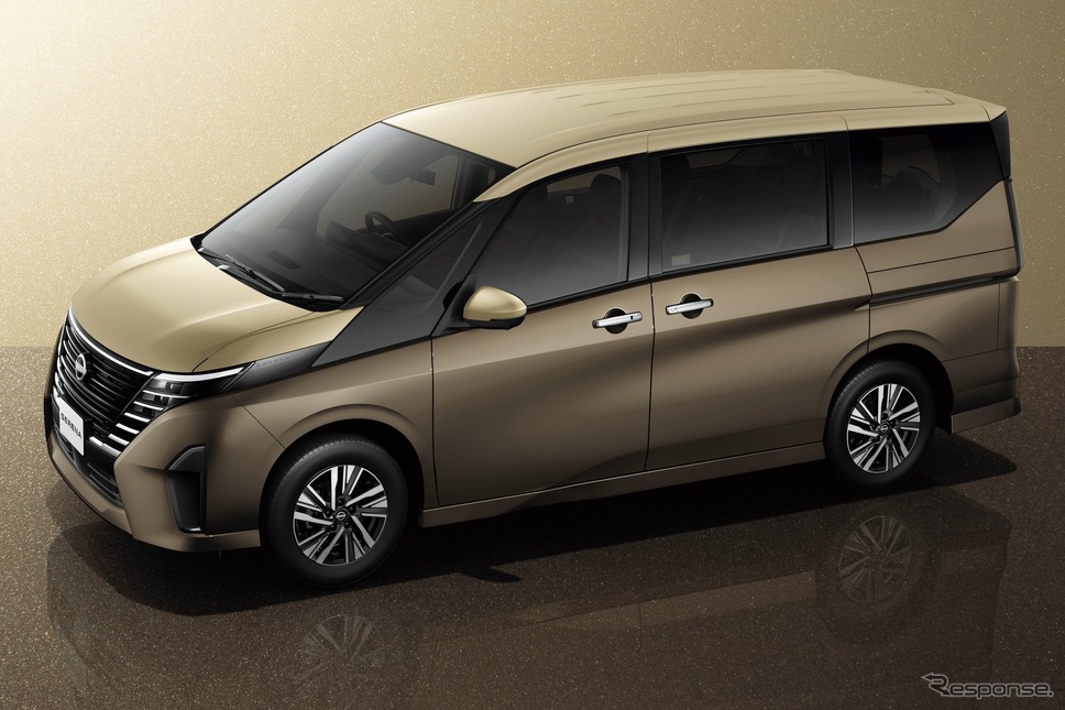 日産 セレナ e-4ORCE《写真提供 日産自動車》
