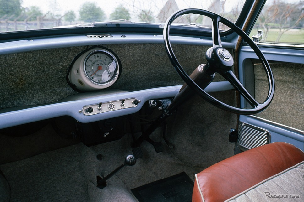 オースチン・セブン《Photo by National Motor Museum/Heritage Images/Hulton Archive/ゲッティイメージズ》