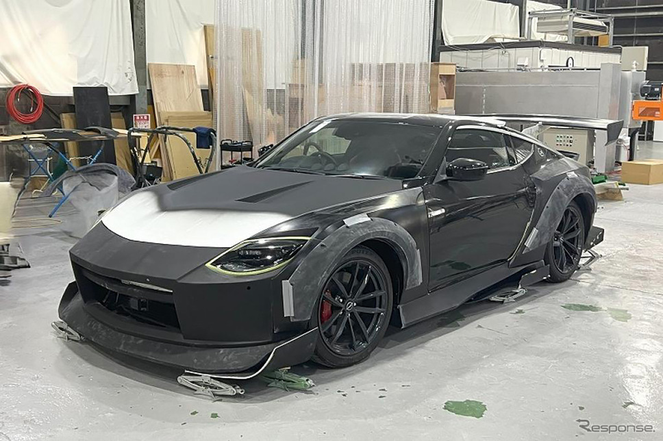 FAIRLADY Z KUHLRACING RZ34R-GTWR SPEC-D コンプリートカー《写真提供 KUHL JAPAN》