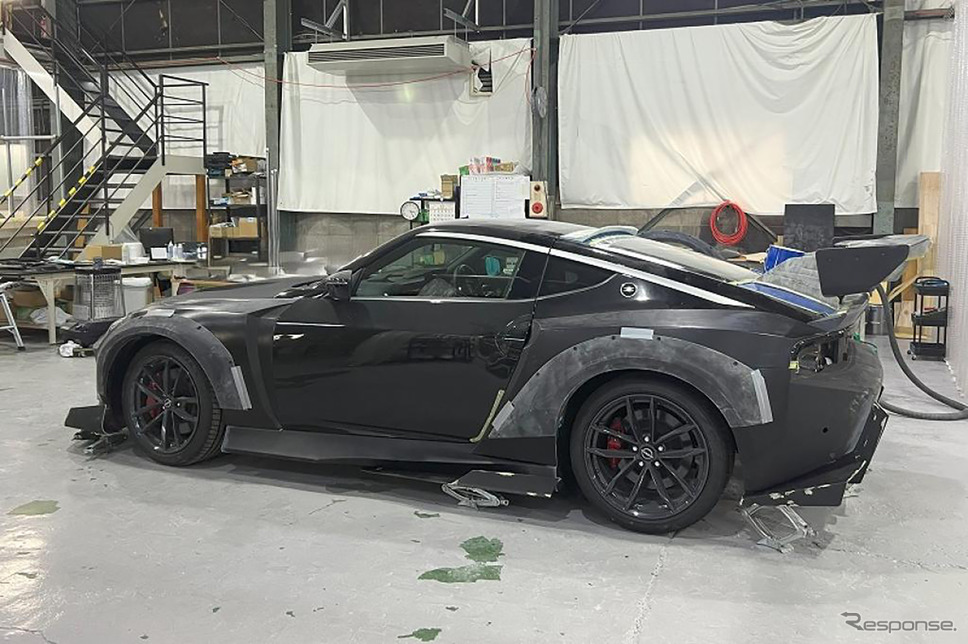 FAIRLADY Z KUHLRACING RZ34R-GTWR SPEC-D コンプリートカー《写真提供 KUHL JAPAN》