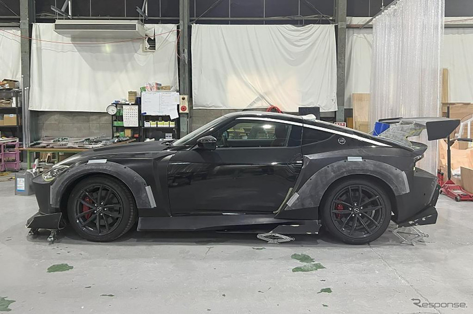 FAIRLADY Z KUHLRACING RZ34R-GTWR SPEC-D コンプリートカー《写真提供 KUHL JAPAN》