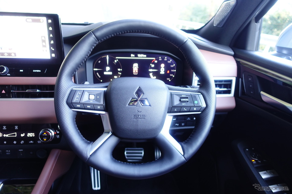 三菱 アウトランダーPHEV 改良新型《写真撮影 中村孝仁》
