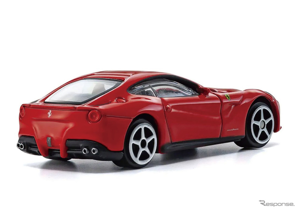 フェラーリ『F12ベルリネッタ』の1/64スケールミニカー《写真提供 フェイス》