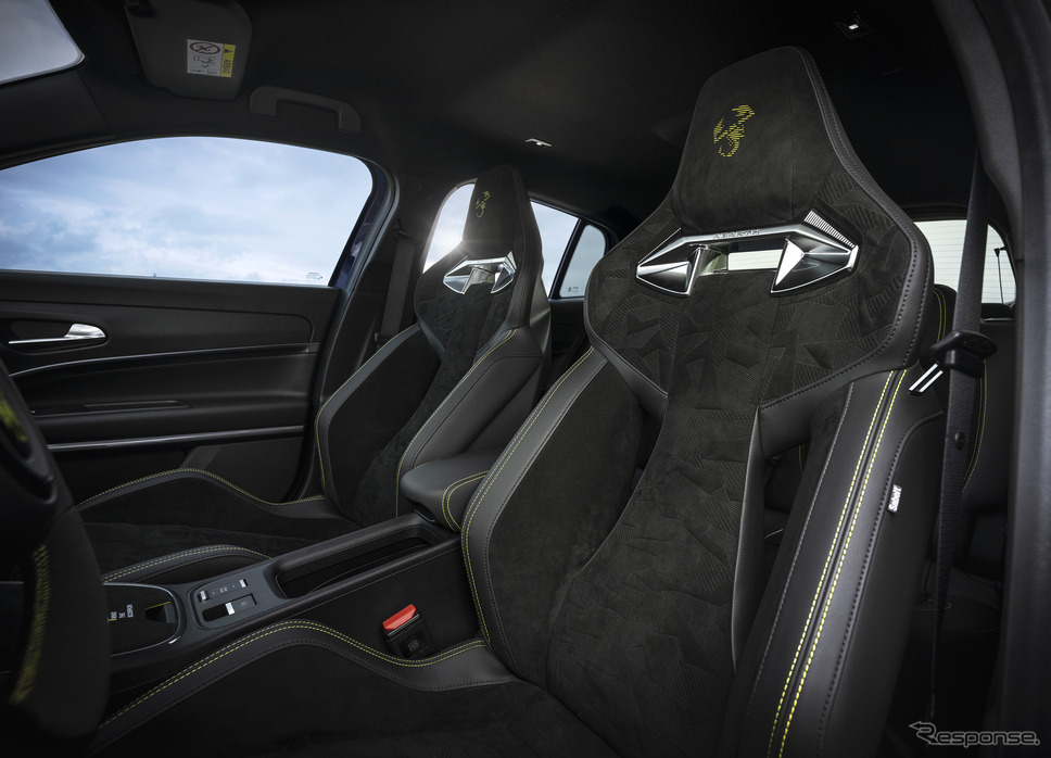 アバルト 600e スコルピオニッシマ《photo by ABARTH》