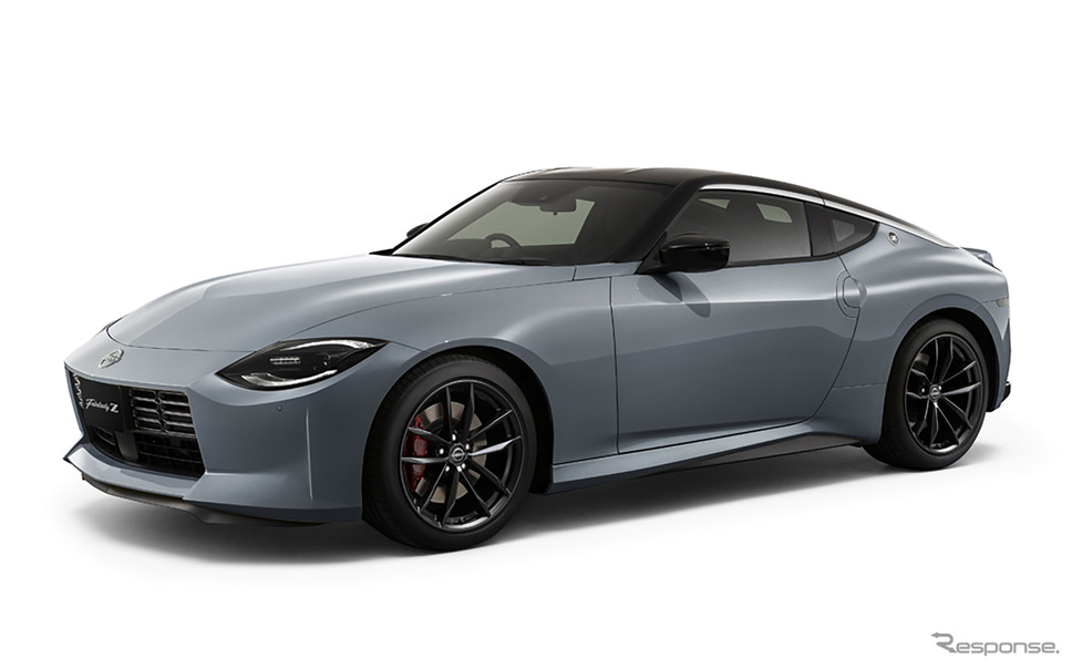 日産フェアレディZの2025年モデル(ステルスグレー/スーパーブラック)《写真提供 日産自動車》