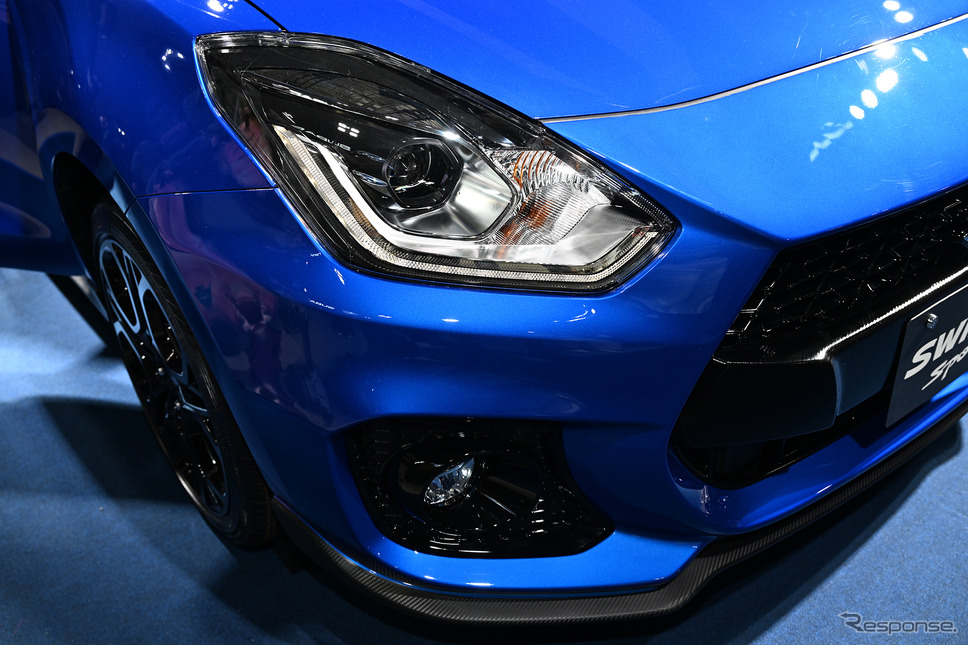 スズキ スイフトスポーツ ZC33S ファイナルエディション(東京オートサロン2025)《写真撮影 安藤貴史》