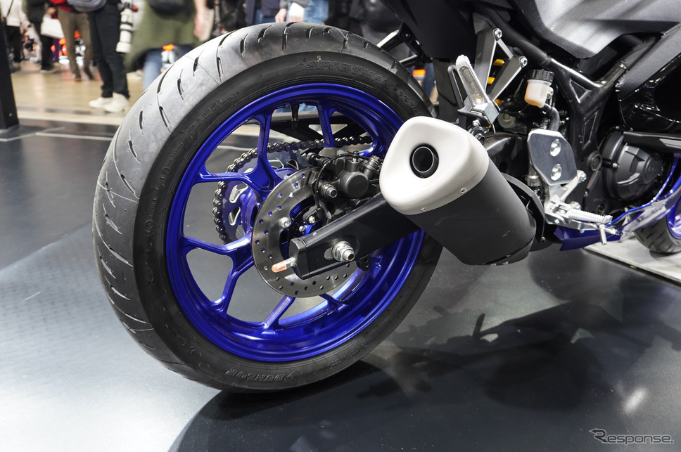 ヤマハ YZF-R3 2025年モデル(東京オートサロン2025)《写真撮影 宮崎壮人》