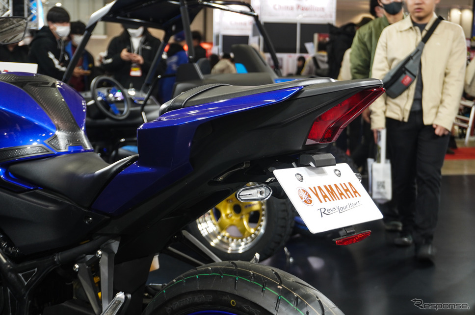 ヤマハ YZF-R3 2025年モデル(東京オートサロン2025)《写真撮影 宮崎壮人》