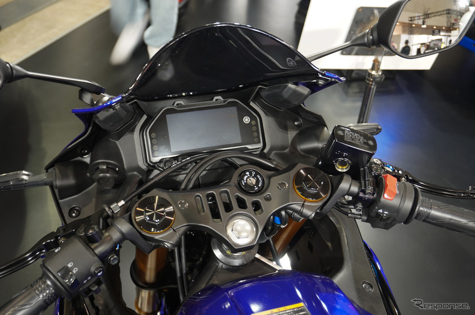 ヤマハ YZF-R3 2025年モデル(東京オートサロン2025)《写真撮影 宮崎壮人》