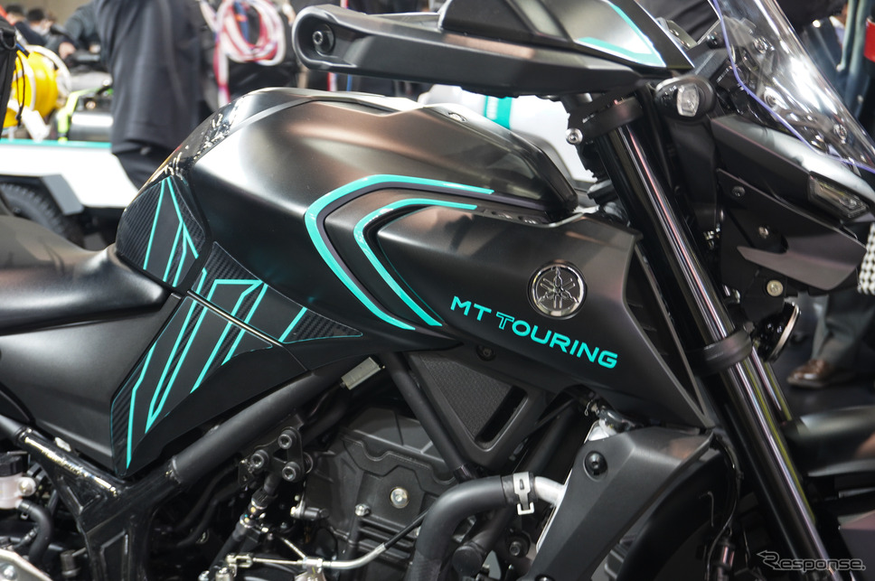 ヤマハ MT-03 ツーリングスタイル(東京オートサロン2025)《写真撮影 宮崎壮人》