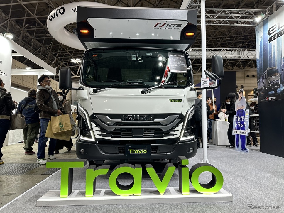 いすゞ トラヴィオ エクスペディション ストライカー カスタマイズコンセプト(東京オートサロン2025)《写真撮影 釜田康佑》