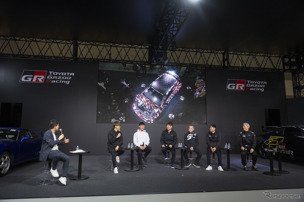 トヨタGAZOOレーシング「モータースポーツ起点のもっといいクルマづくり」トークショー(東京オートサロン2025)《写真撮影 土屋勇人》