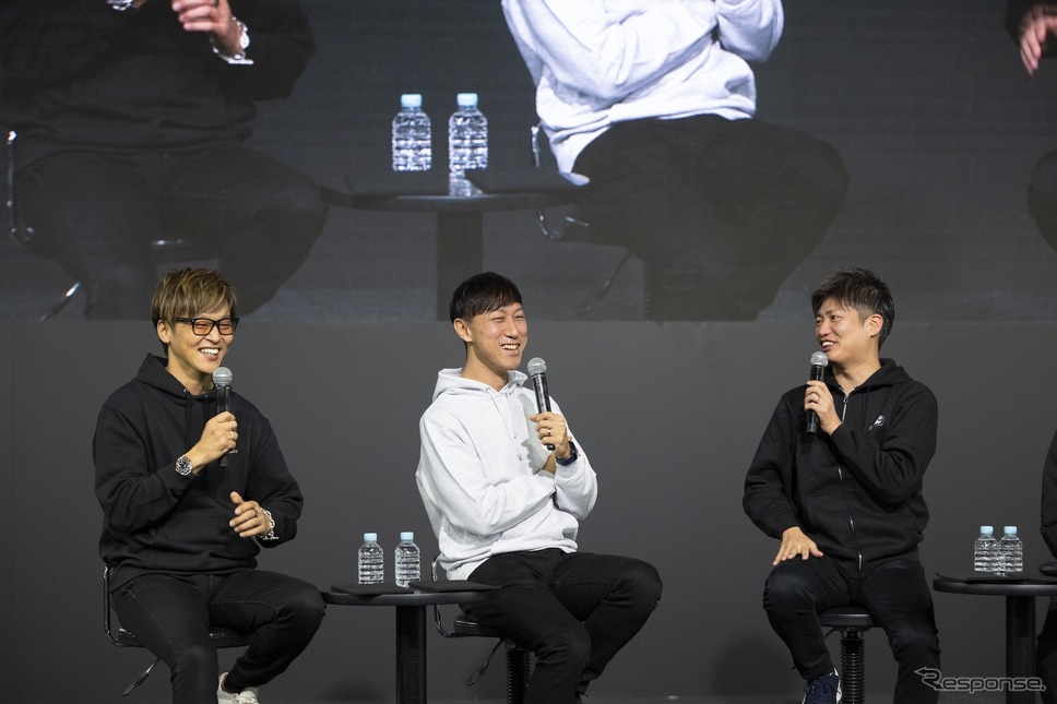 (左から)レーシングドライバー 佐々木雅弘氏、石浦宏明氏、大嶋和也氏《写真撮影 土屋勇人》