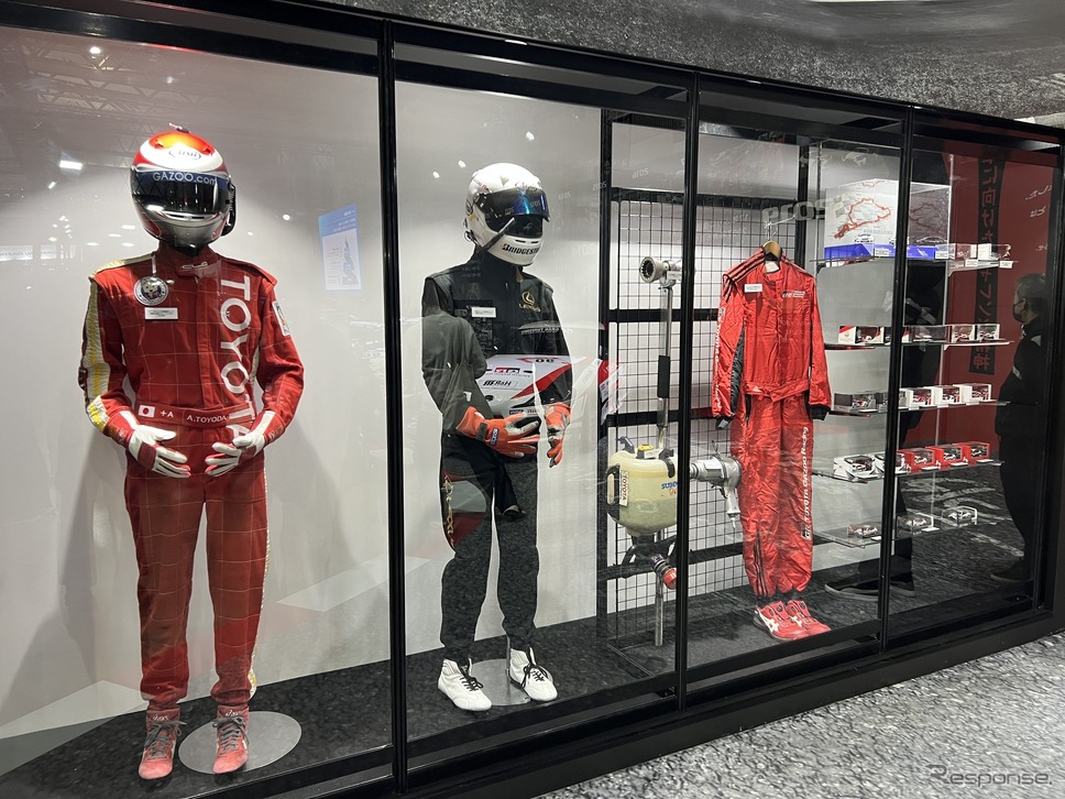 トヨタGAZOO Racingブース(東京オートサロン2025)《写真撮影 吉田瑶子》