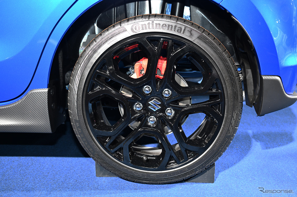スズキ スイフトスポーツ ZC33S ファイナルエディション(東京オートサロン2025)《写真撮影 安藤貴史》
