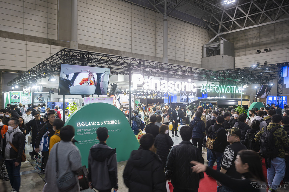 パナソニックオートモーティブシステムズ ブース(東京オートサロン2025 )《写真撮影 小松哲也》