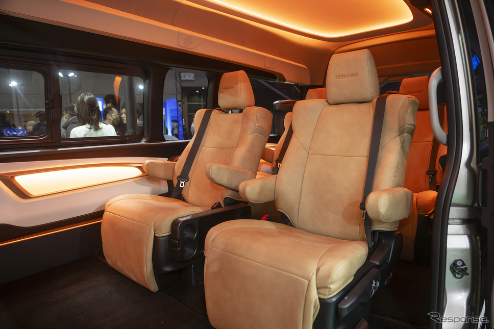 WELL Cabin GranLuxe(パナソニックオートモーティブシステムズ/東京オートサロン2025)《写真撮影 小松哲也》