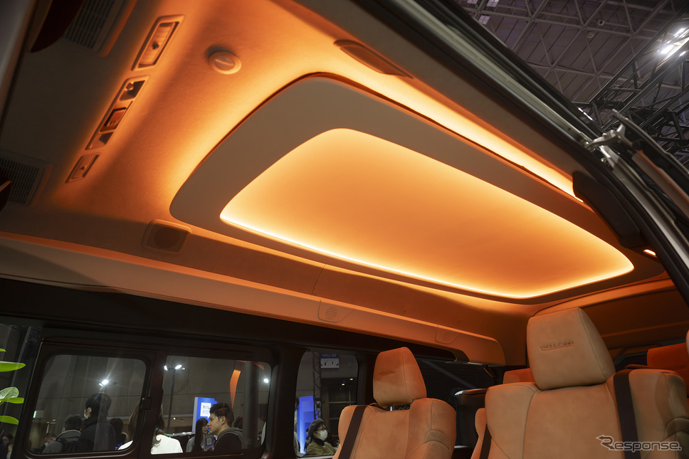 WELL Cabin GranLuxe(パナソニックオートモーティブシステムズ/東京オートサロン2025)《写真撮影 小松哲也》