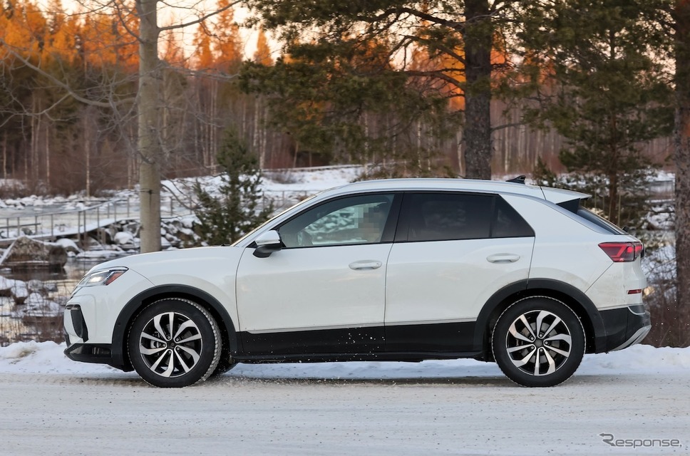VW Tロック 次期型のプロトタイプ《APOLLO NEWS SERVICE》